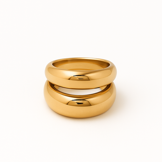 Anillo dorado Dos Lunas en acero inoxidable con baño de oro 18K