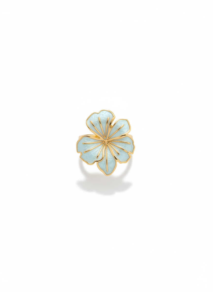 Anillo ajustable con flor esmaltada azul claro y baño de oro 18K