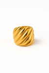 Anillo Élan dorado en acero inoxidable con baño de oro 18K
