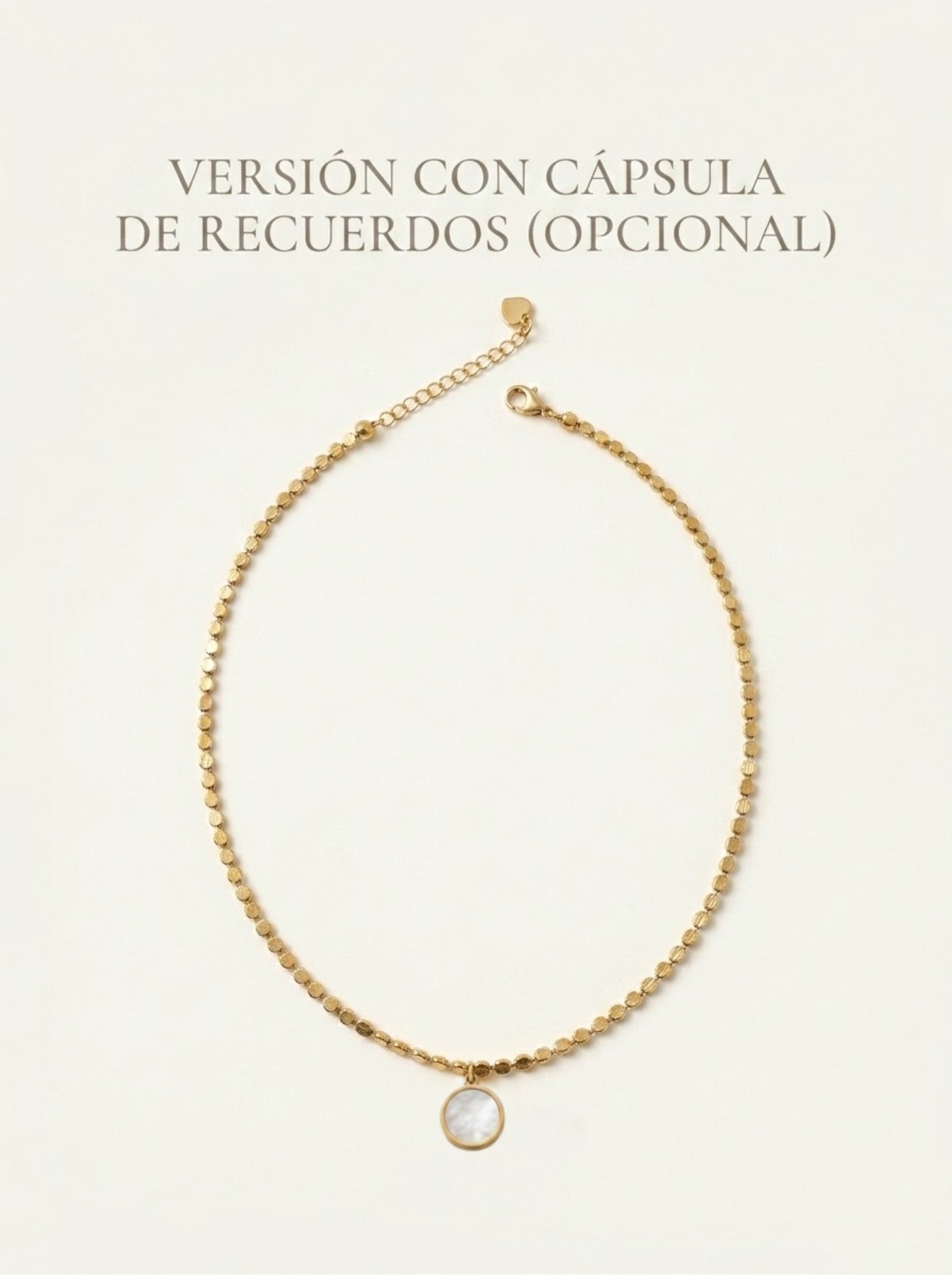 Collar dorado con colgante circular y opción de cápsula de recuerdos Bravata