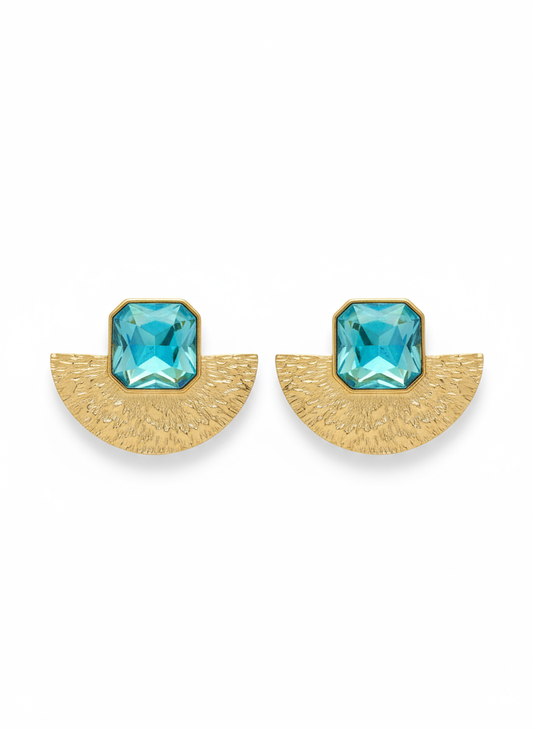 Pendientes dorados con media luna martelé y cristal aqua talla esmeralda (modelo Eclipse Aqua)