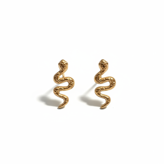Pendientes mini dorados en forma de serpiente con relieve de escamas (modelo Serpiente Mini)