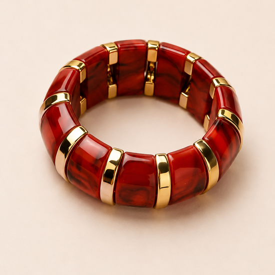 Pulsera Carmesia BRAVATA roja con detalles dorados