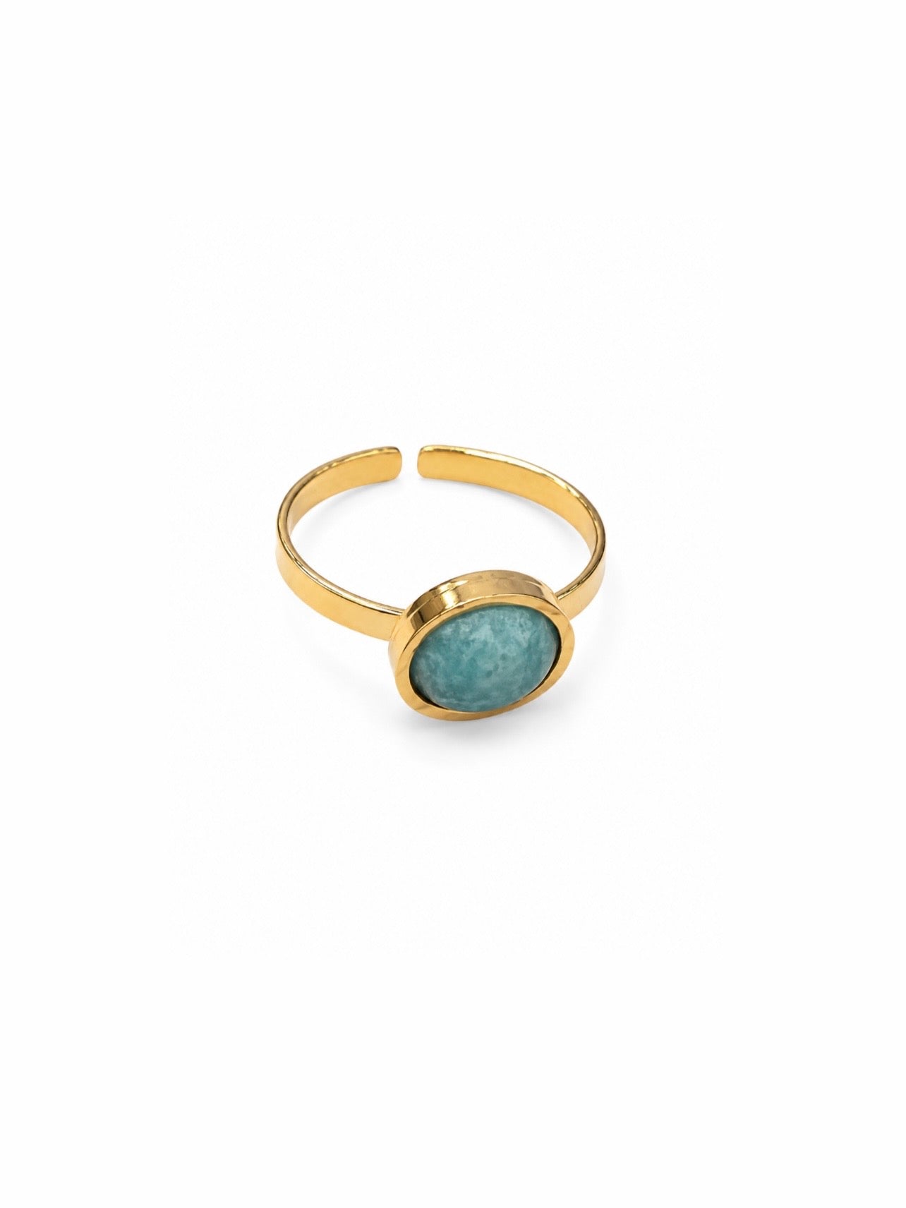 Anillo Arven dorado ajustable con piedra circular turquesa y engaste liso de BRAVATA.