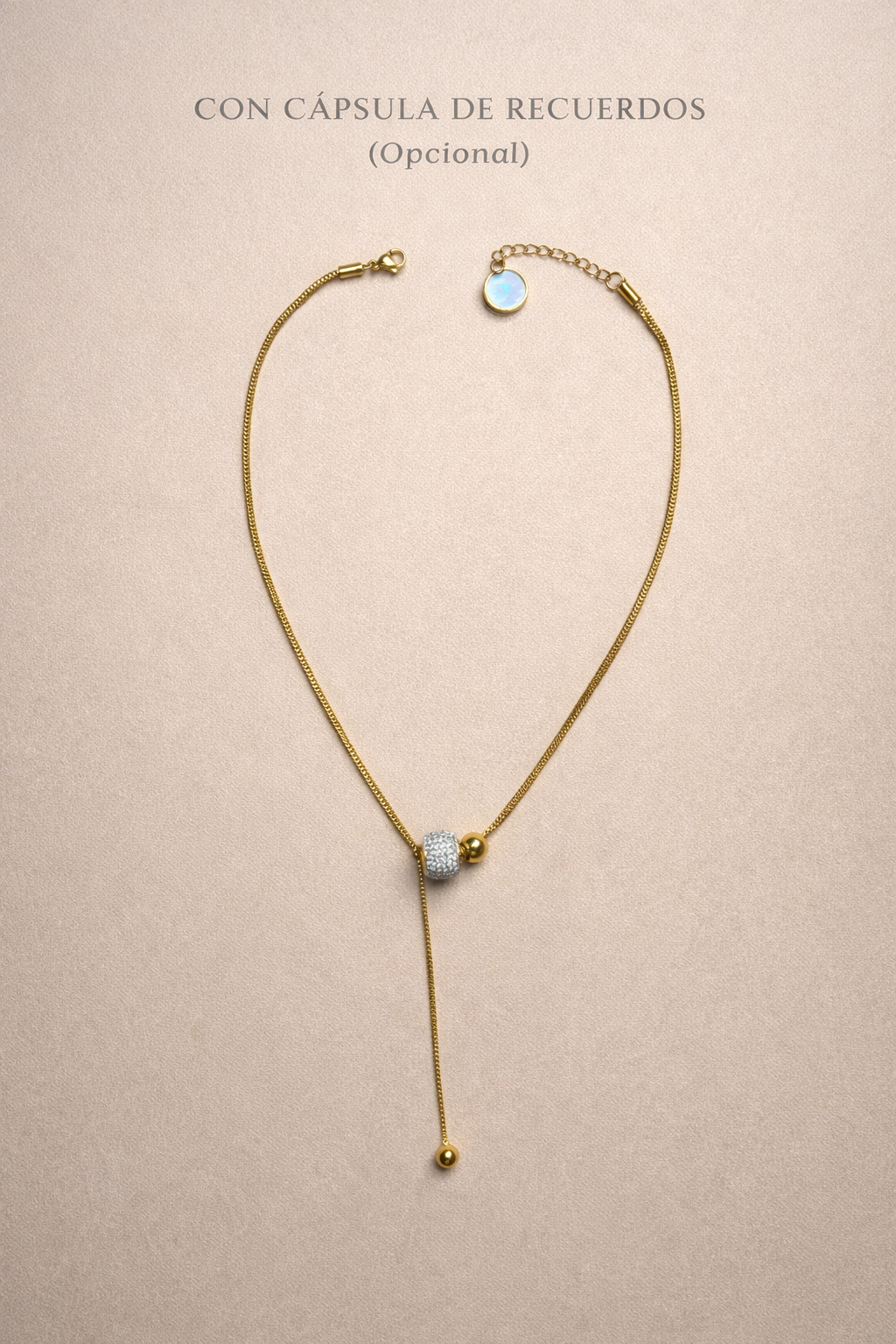 Collar dorado ajustable con bola texturizada central y cápsula de recuerdos opcional Bravata