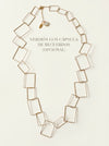 Collar geométrico dorado de diseño moderno con opción de cápsula de recuerdos Bravata