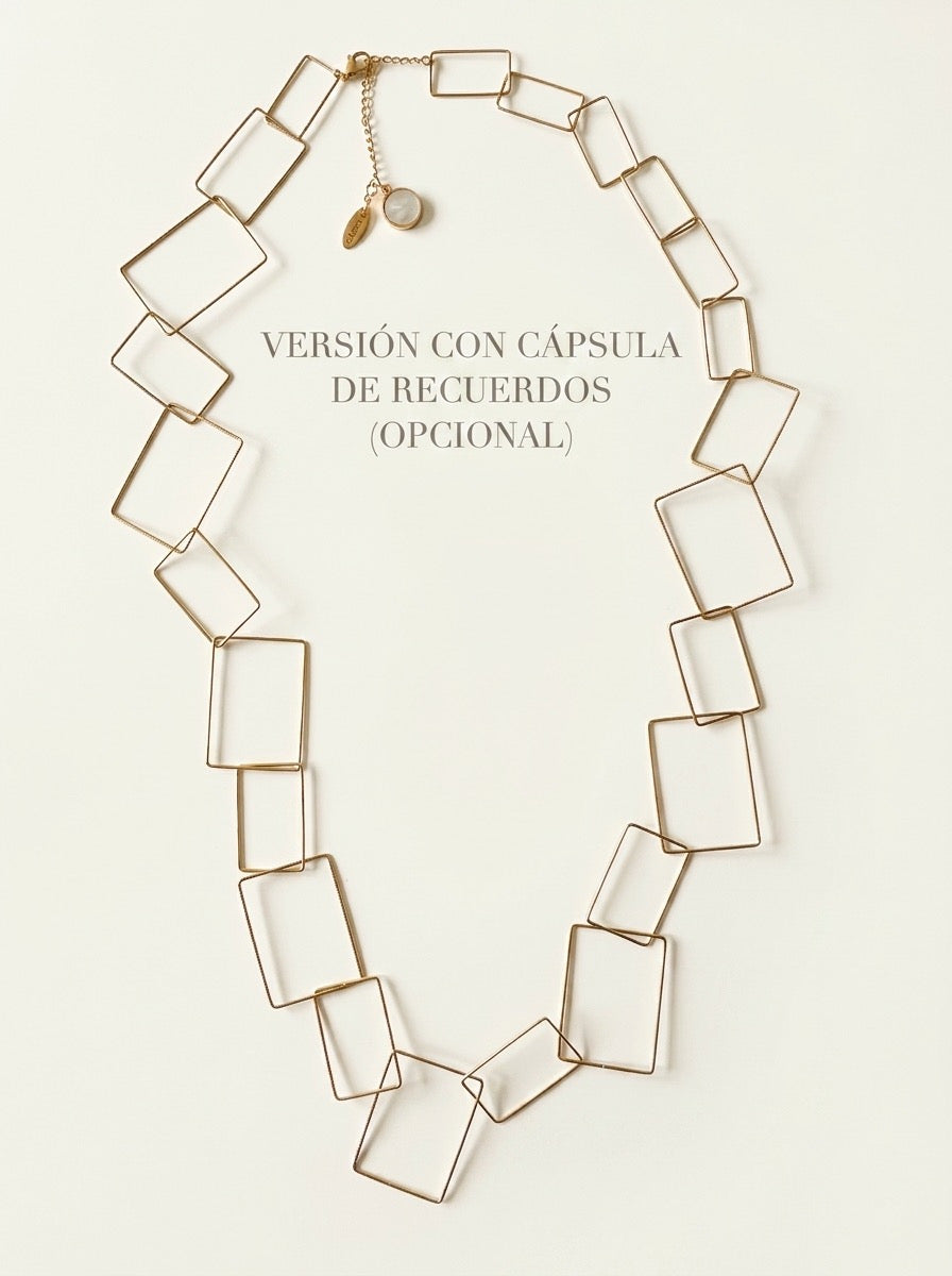 Collar geométrico dorado de diseño moderno con opción de cápsula de recuerdos Bravata