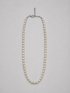 Collar de perlas en tonos blanco y dorado para mujer diseño elegante Bravata