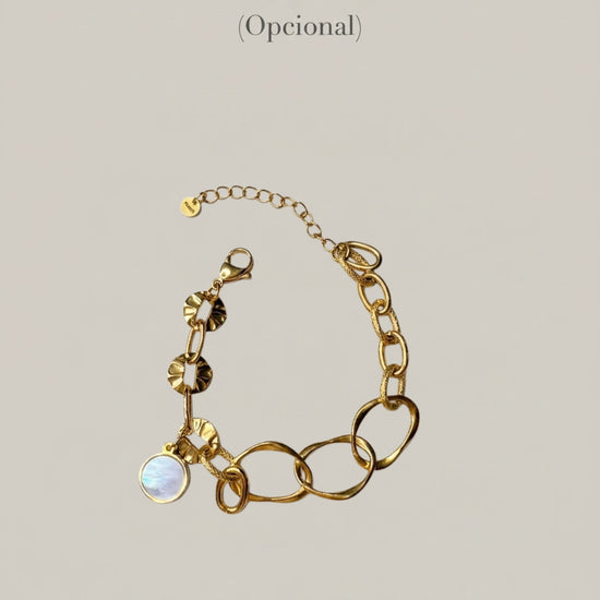 Pulsera dorada de eslabones minimalistas con cápsula de recuerdos opcional Bravata