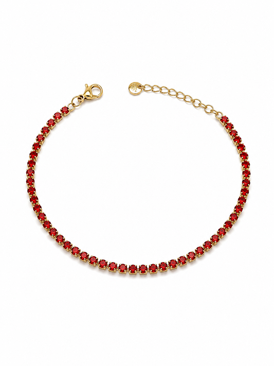 Pulsera Ruby dorada con una fila de circonitas rojas y cierre ajustable de BRAVATA.